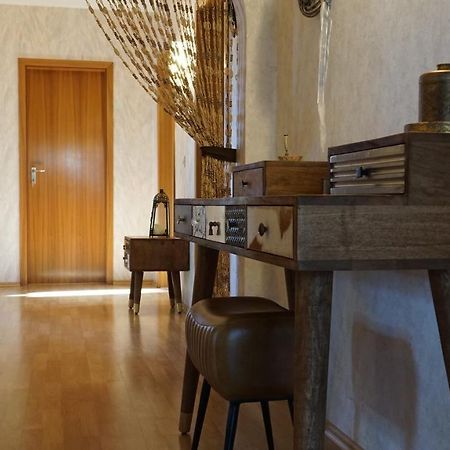 Großzügige Wohnung mit Terrasse und Gartenzugang. Bindlach Exterior foto